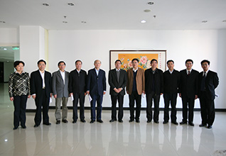 國家質(zhì)檢總局局長王勇、副局長支樹平、紀檢組長王煒、總工程師張綱在&ldquo;全國質(zhì)量知識競賽&rdquo;復賽現(xiàn)場親切接見中國質(zhì)量檢驗協(xié)會秘書長張軍、秘書長助理張明